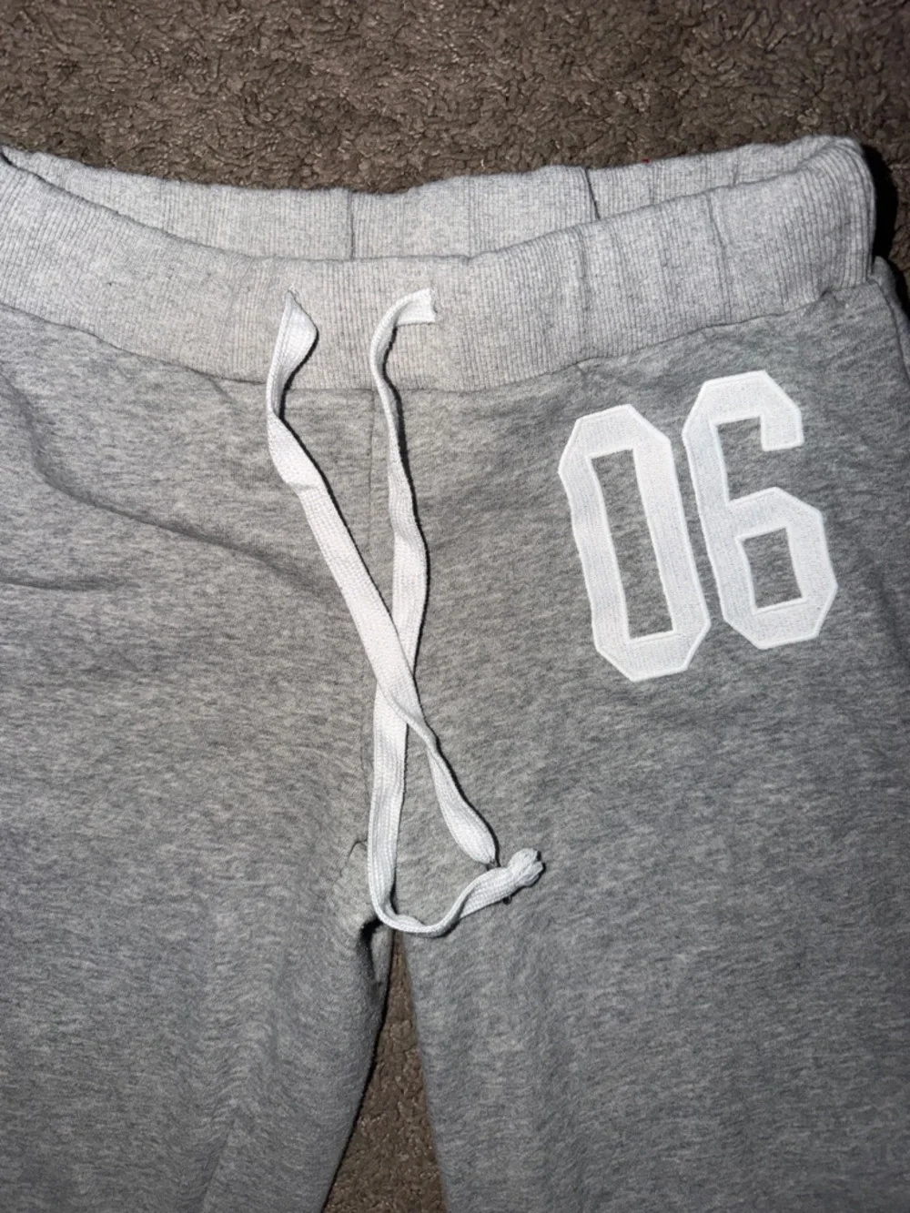 Edikted' Gray Sweatpants with Drawstring Waist - Picture 4 of 4